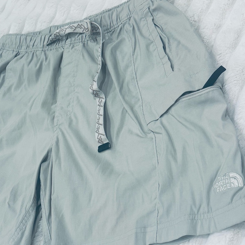 The North Face Men's Athletic Shorts in Light Gray